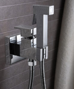 Alternative view of GRIFO EMPOTRADO DE BIDE IRLANDA